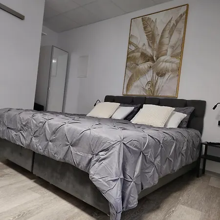 Doppelzimmer Mit Eigenem Bad Aparthotel